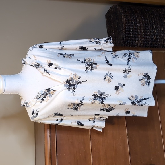 MELLODAY delicate FLORAL BOHO print lightweight blouse 1X - Picture 2 of 12